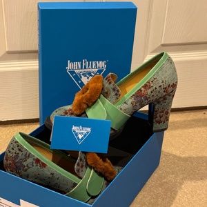 John Fluevog, Size 8.5, Green Floral